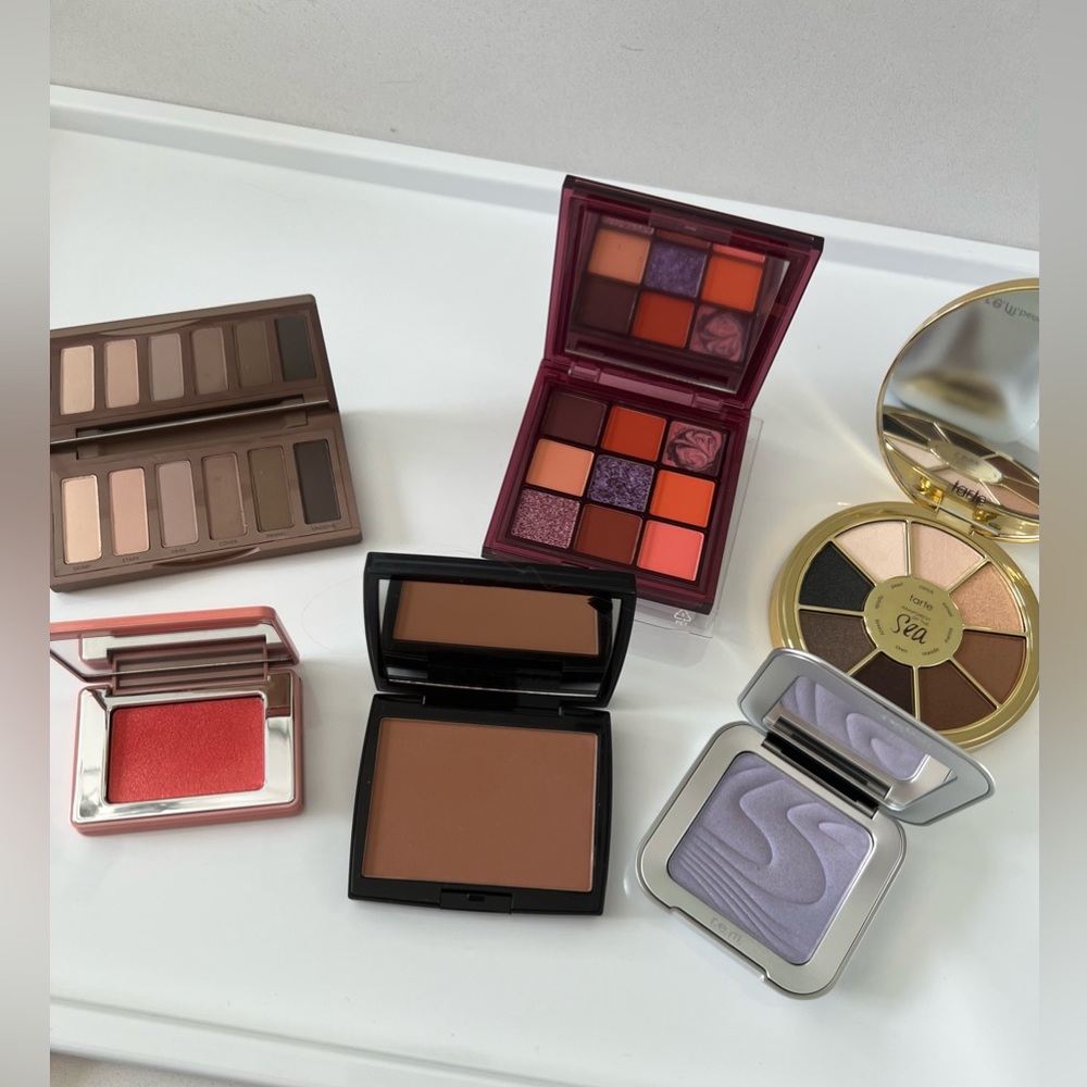 EyeShadow and other Bundle, Huda, Tarte, Anastasia, Rban D, Natasha Denona